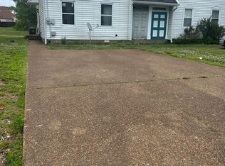 1310 Hickory Park Ct W, Antioch, TN 37013