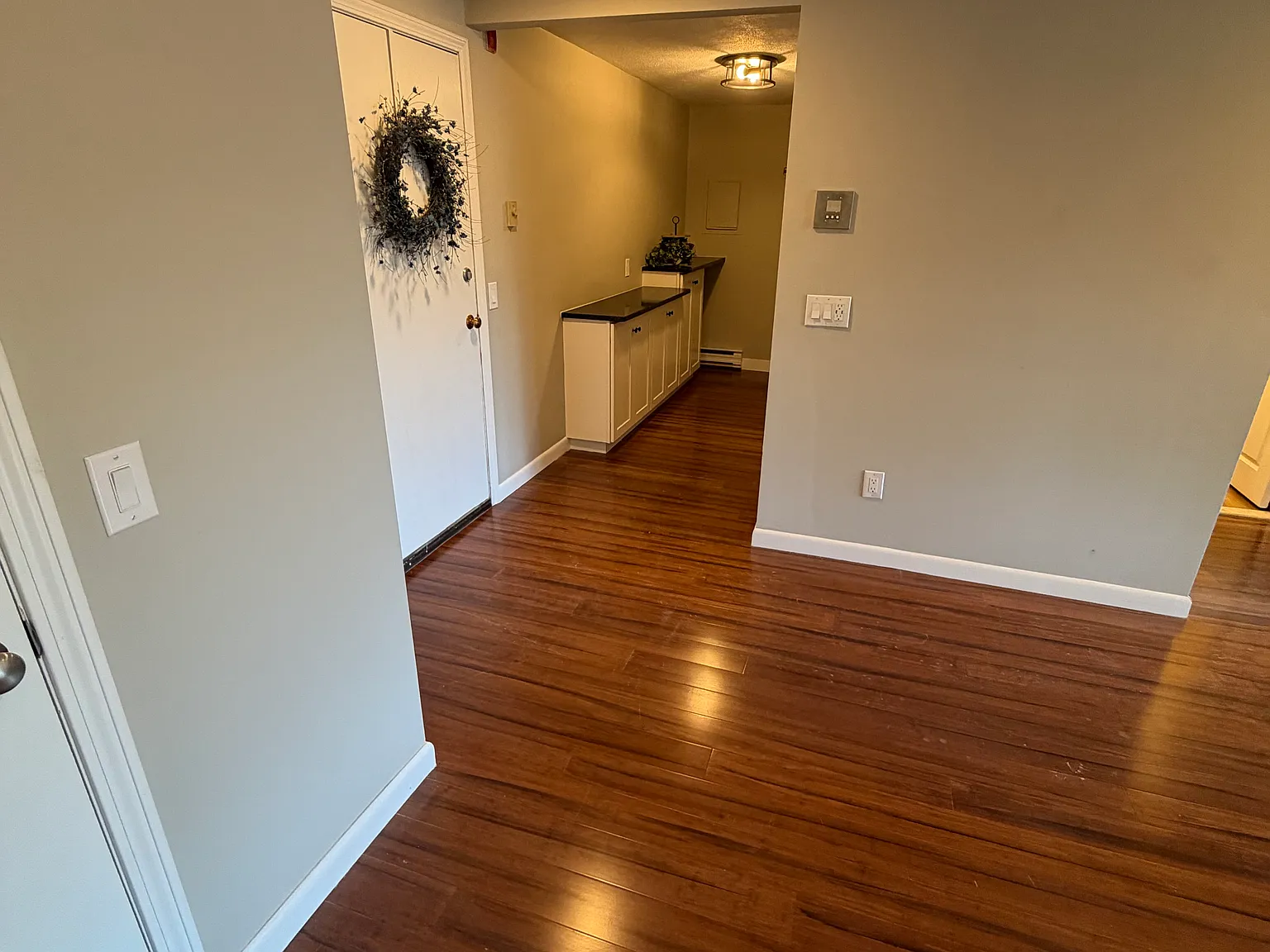 1 bed, 650 sqft, $2,350 — Photo 4