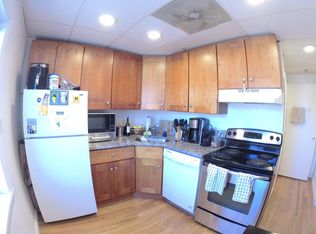 2 Chestnut St #3, Boston, MA 02108