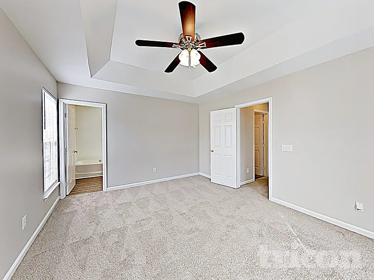 1221 Brook Farm Ln — Photo 9