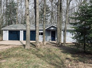 1119 Shaw Ln, Wellston, MI 49689