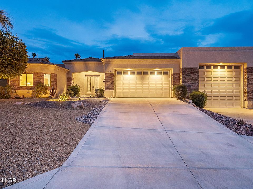 1st image of 930 Fremont Pl