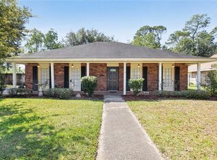 65 E Pinewood Dr, Slidell, LA 70458