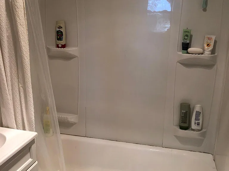 448 W Saint Charles Rd #3 — Photo 12