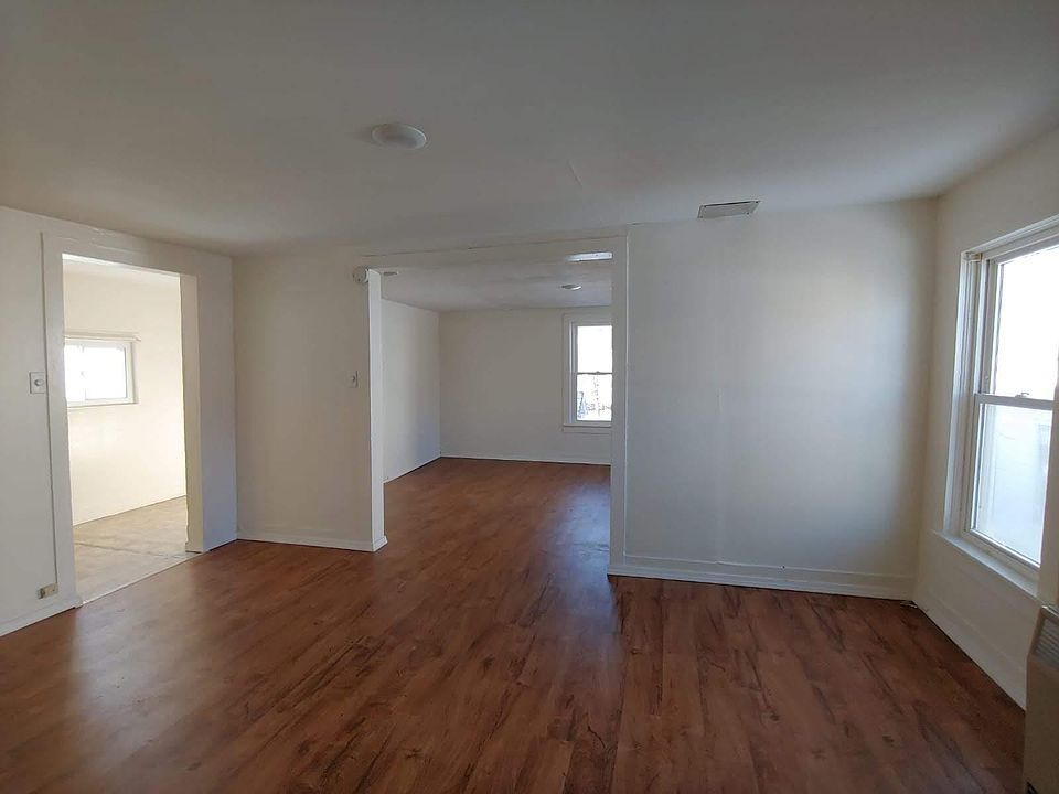 1st image of 57 Owego St APT 3