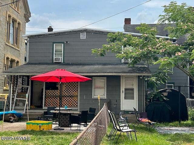2nd image of 45-47 E Market St