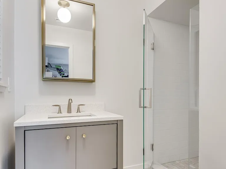 7006 Clayton Ave — Photo 14