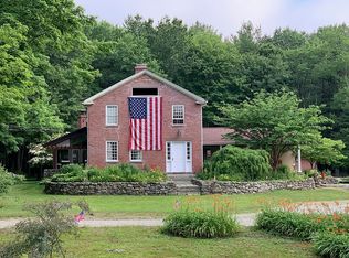 Rivers Rd, Tolland, MA 01034