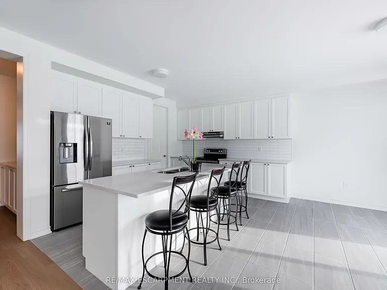 48 Sparrow Way — Photo 14
