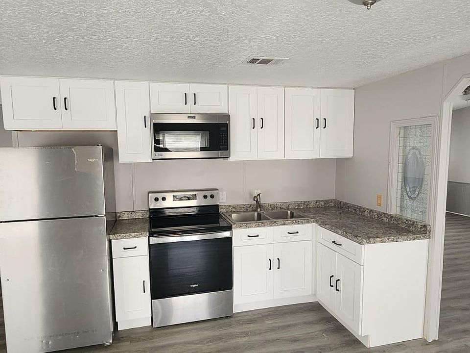 1st image of 314 W Parker Ave