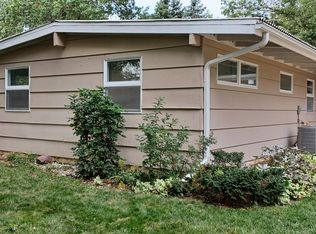 7150 S Eldora Ln, Lincoln, NE 68505