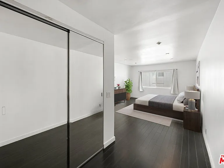 825 S Le Doux Rd #303 — Photo 8
