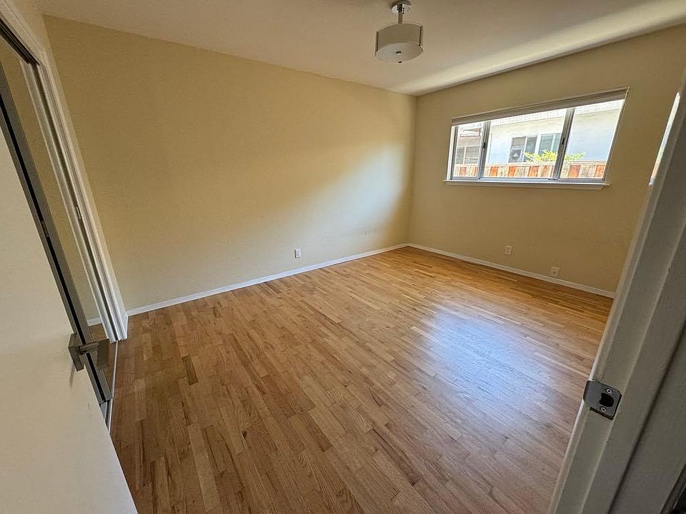 1st image of 728 Alvarado Ave