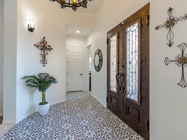 E Andrada Rd — Photo 11
