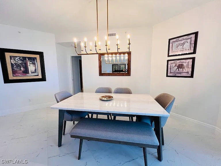 425 Cove Tower Dr #902 — Photo 6