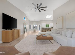 1825 E Marilyn Rd, Phoenix, AZ 85022