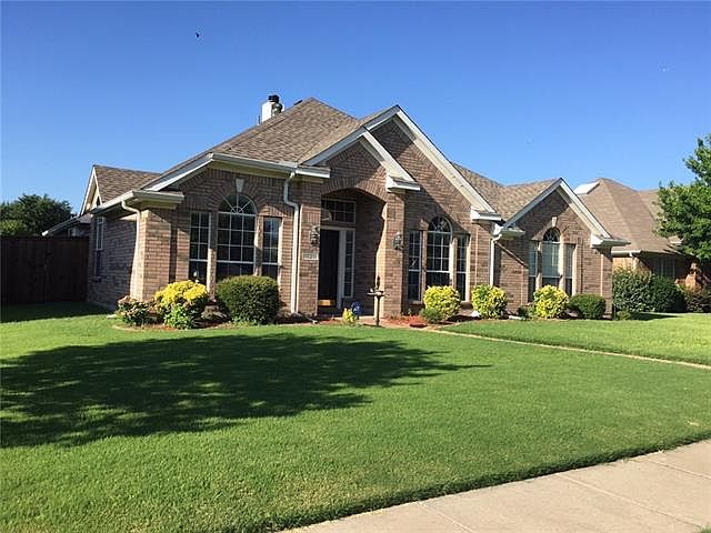 1st image of 10211 Cecile Dr