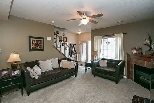 5th image of 1577 Burr Dr