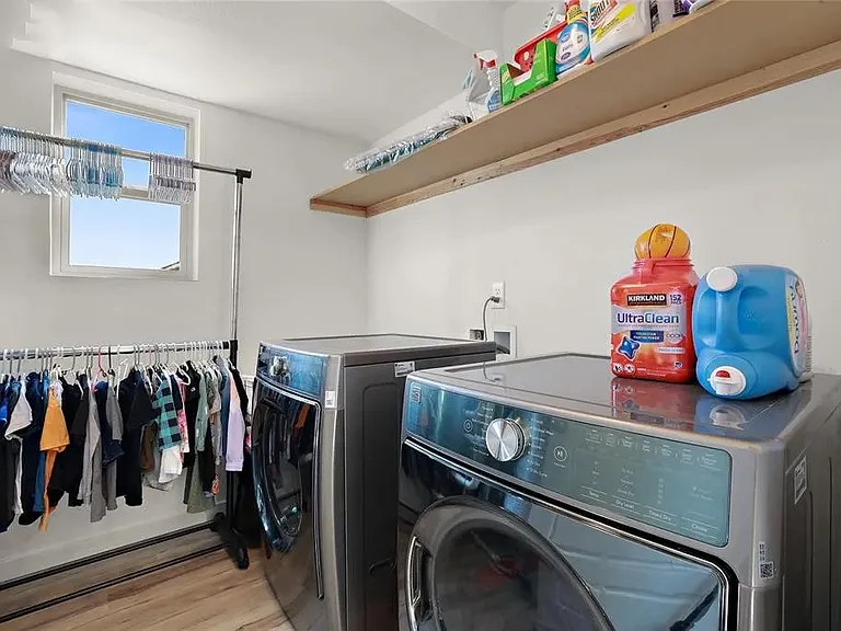 9135 Baltin Ct — Photo 32