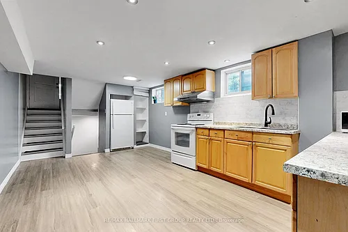 33 Robbinstone Dr #BASEMENT Photo 1