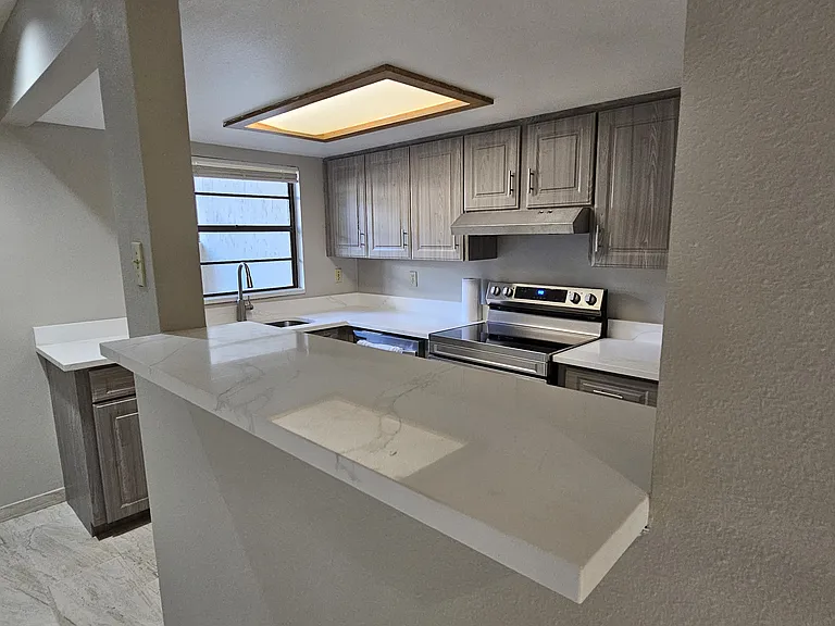 1880 N Crystal Lake Dr #24 — Photo 5