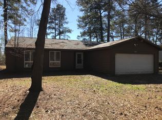 242 Pineland Ave, Mount Olive, NC 28365