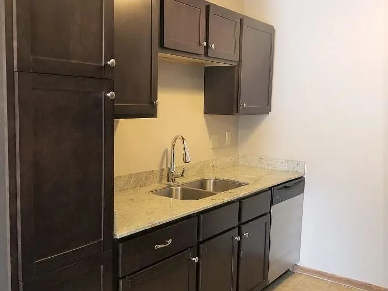 Garden Oaks Apartments — Photo 97