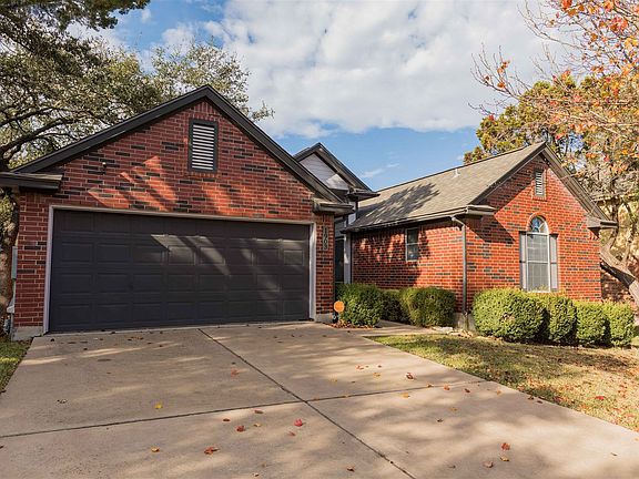 2nd image of 1903 Honeybee Ln