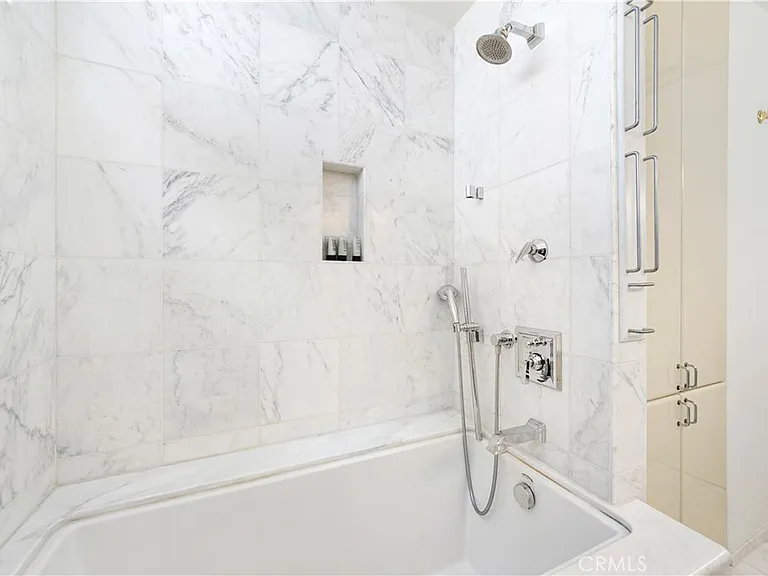 1356 Summitridge Dr — Photo 31
