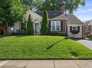8528 Douglas Ct, Saint Louis, MO 63144