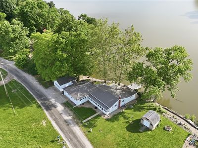 3475 E Lake Paradise Rd, Mattoon, IL, 61938
