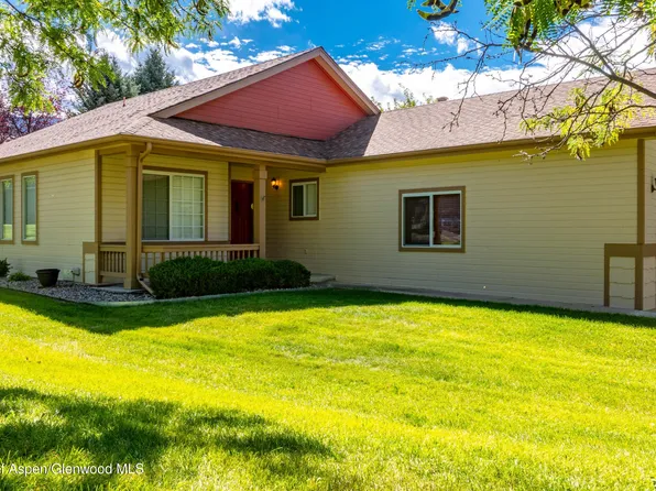 54 Limberpine Cir, Parachute, CO 81635