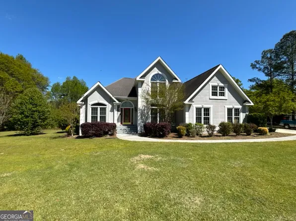 112 Gates Rd, Lizella, GA 31052