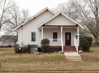 606 S 5th St, Easley, SC 29640