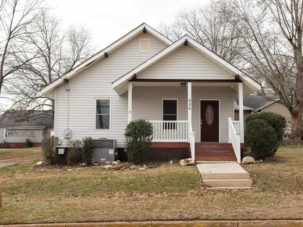 606 S 5th St, Easley, SC 29640