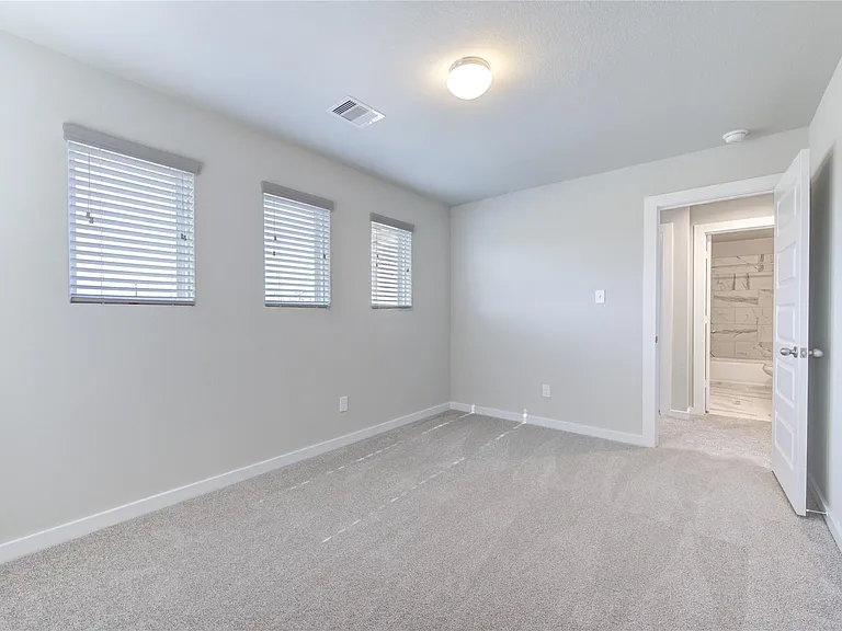 2623 Finley Ln — Photo 38
