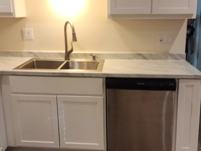 1211 W University Dr #2 — Photo 4