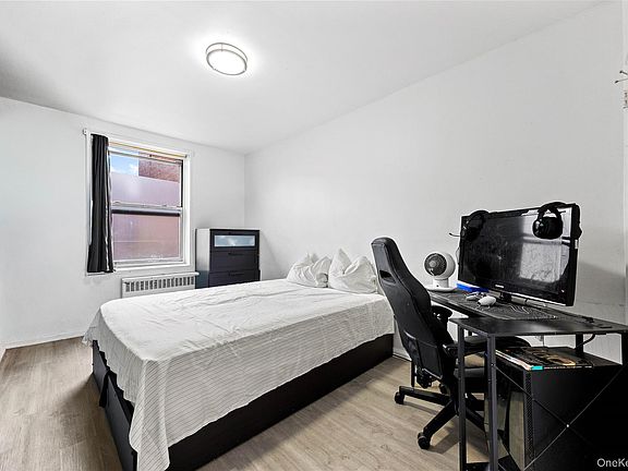 5th image of 2275 Cruger Ave #3A