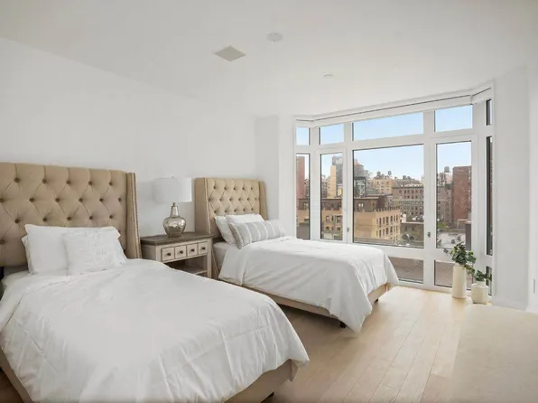 200 East 83rd Street image 10 of 27