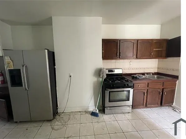 1417 Clinton Ave #1, Bronx, NY 10456