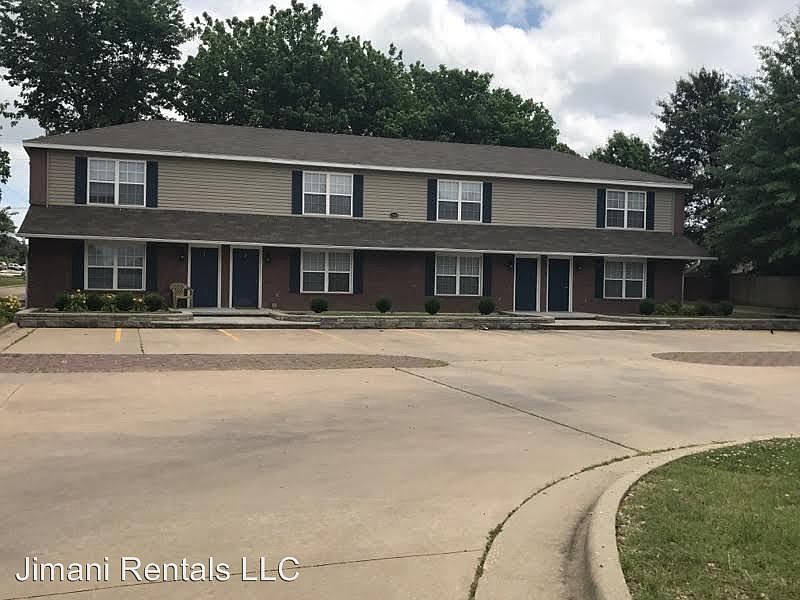 1st image of 2300 SE Jayel Ter APT 4