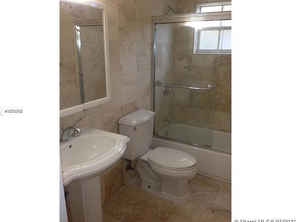 3rd image of 318 Majorca Ave APT 101