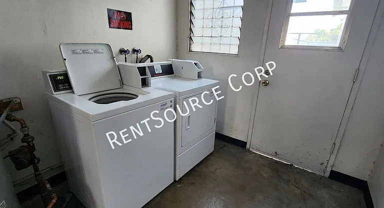 850 N Redding Way #C — Photo 23