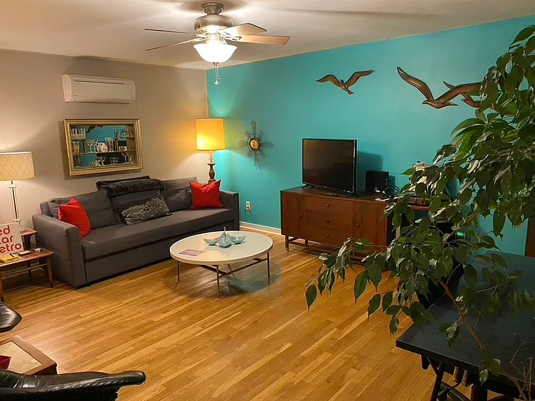 4743 Butler St #1 — Photo 3