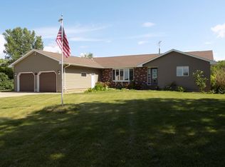 2285 190th St, Granada, MN 56039