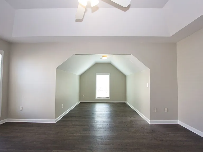 585 Chapel Walk Ln — Photo 28