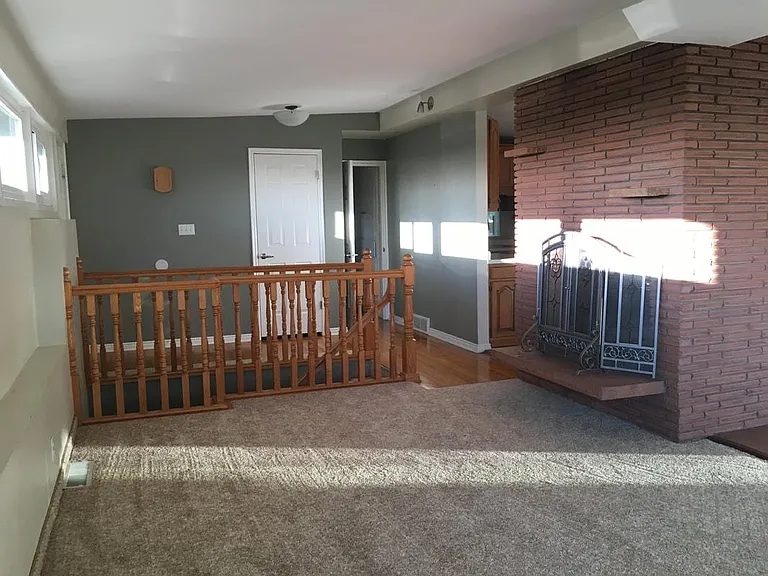 1779 S Foothill Dr — Photo 4