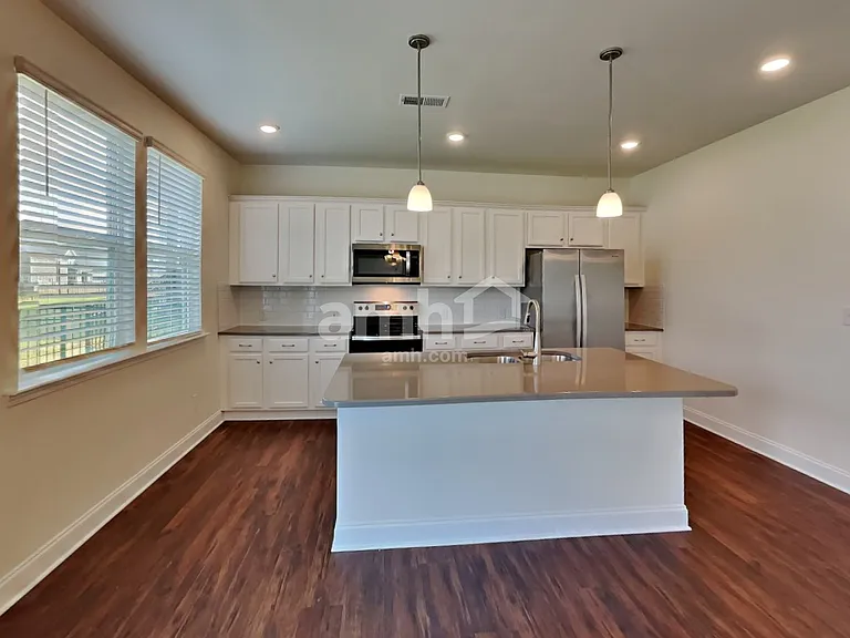150 Hazel Park Dr — Photo 5