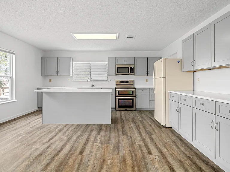 8090 Chestnut Ash in Converse TX - Homes For Rent in San Antonio TX Homes For Rent in Converse TX