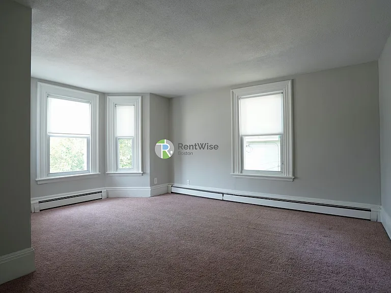 21 Mansfield St #2 — Photo 14